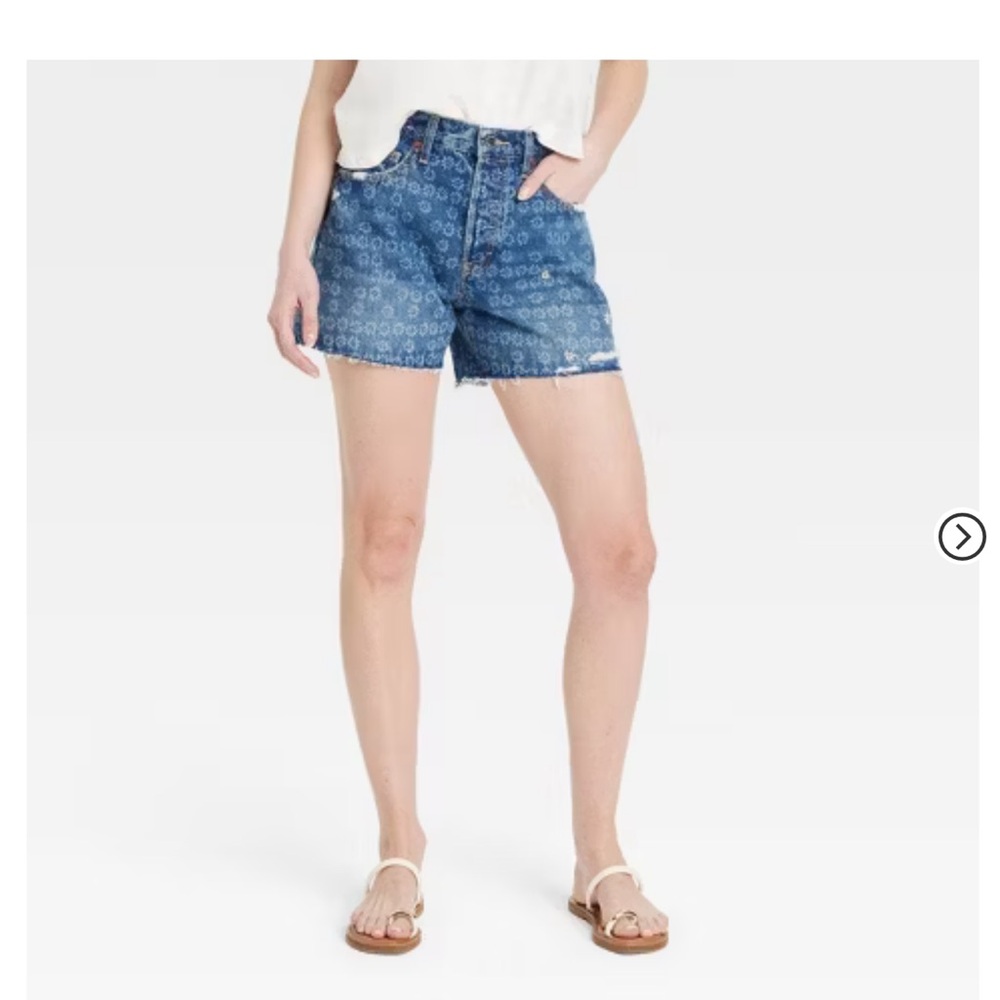 Women's Mid Rise 90s Baggy Denim Shorts